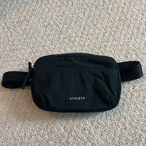 Athleta All About Crossbody Belt Bag